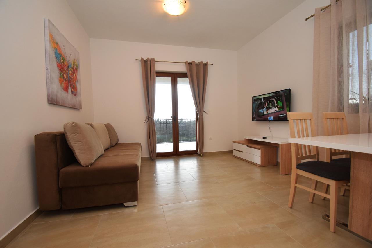 Apartments Paklenica スタリグラード エクステリア 写真