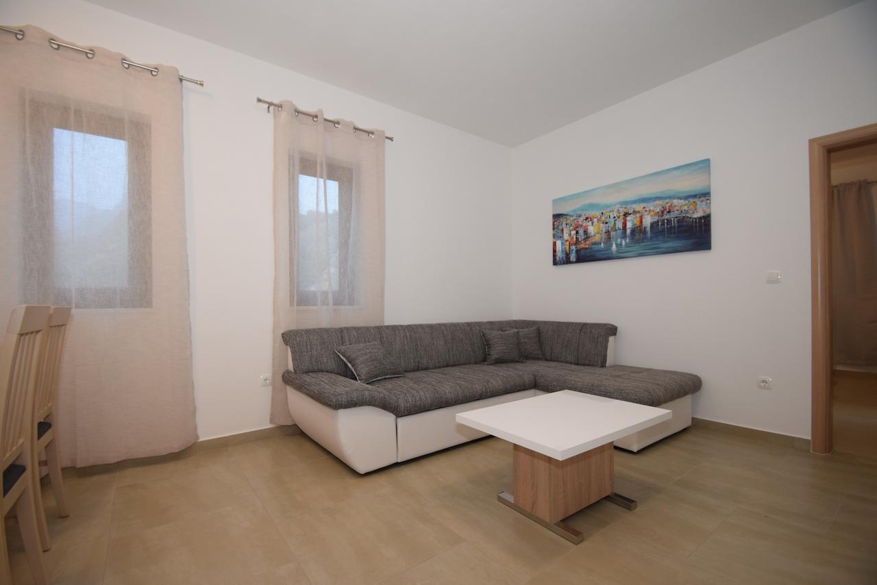 Apartments Paklenica スタリグラード エクステリア 写真