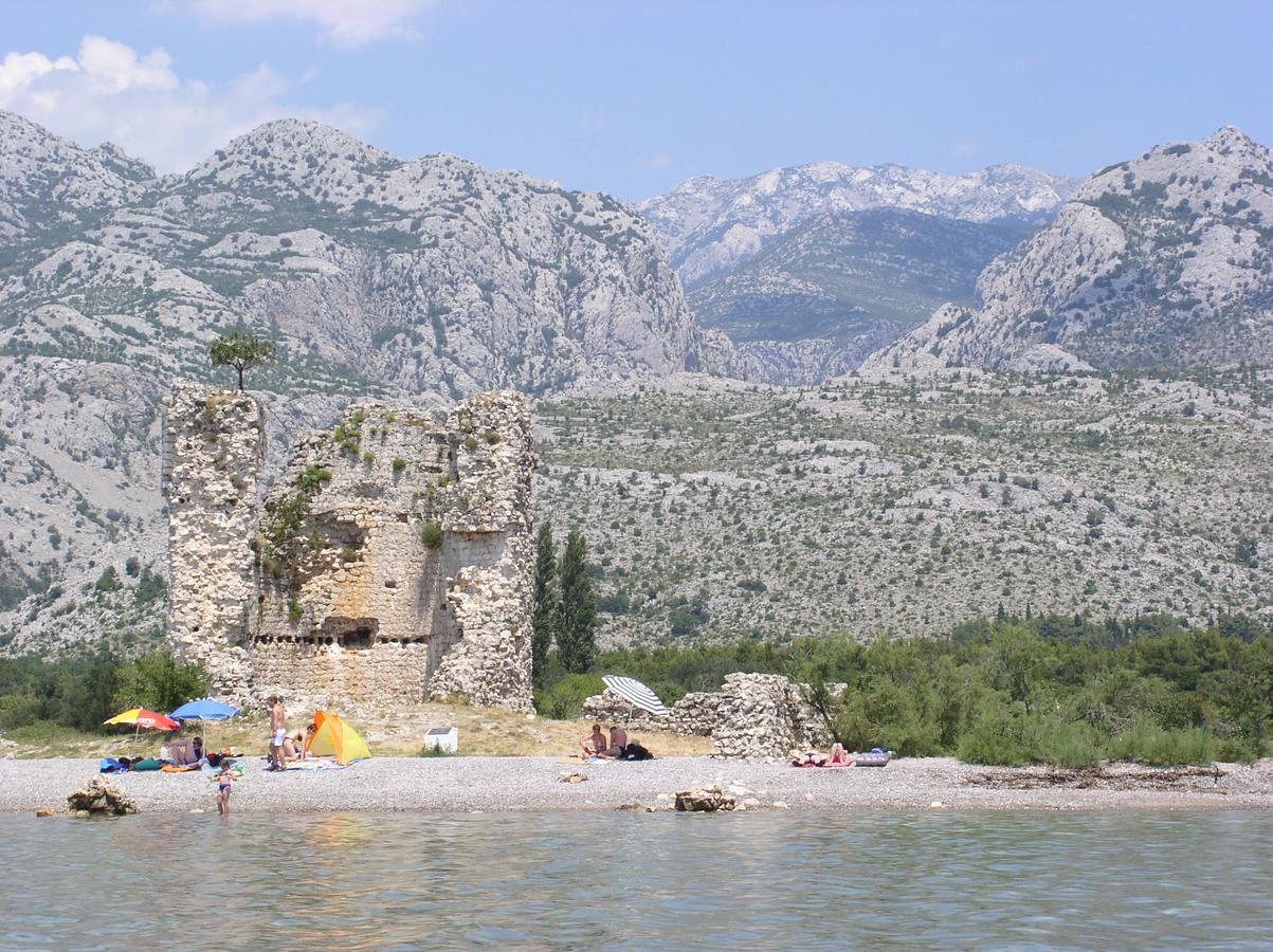 Apartments Paklenica スタリグラード エクステリア 写真