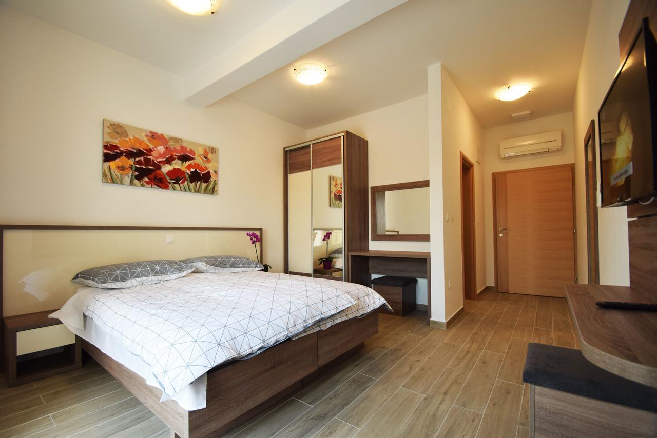 Apartments Paklenica スタリグラード エクステリア 写真