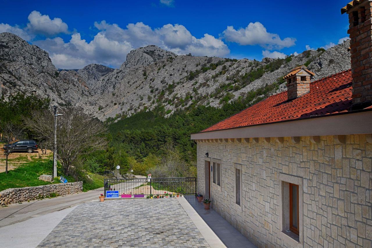 Apartments Paklenica スタリグラード エクステリア 写真