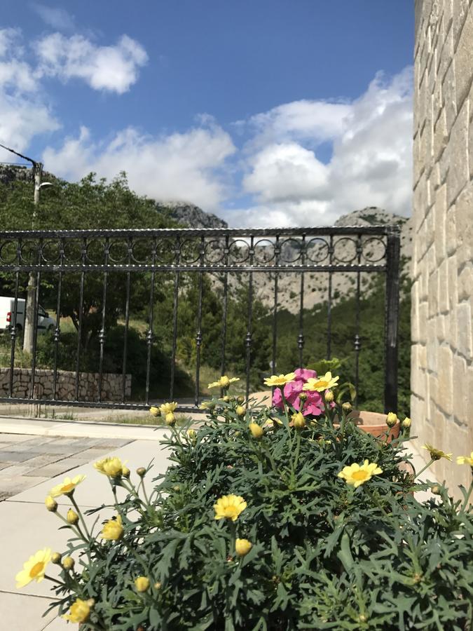 Apartments Paklenica スタリグラード エクステリア 写真